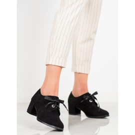 SHELOVET Kötött szivattyúk egy oszlopon fekete 2