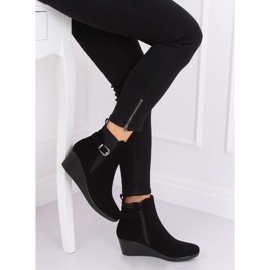 Fekete Fekete ékcsizma 6778-2 Fekete 1
