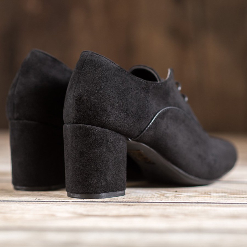 SHELOVET Fűzős szivattyúk fekete 1