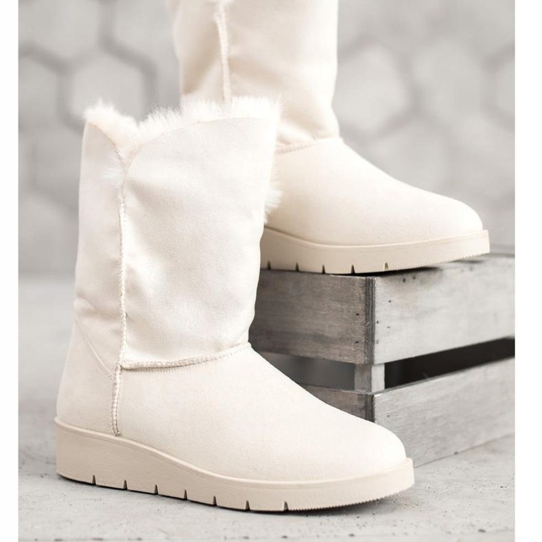 Kylie Meleg Mukluki fehér 2