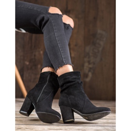 SHELOVET Magas velúr csizma fekete 2