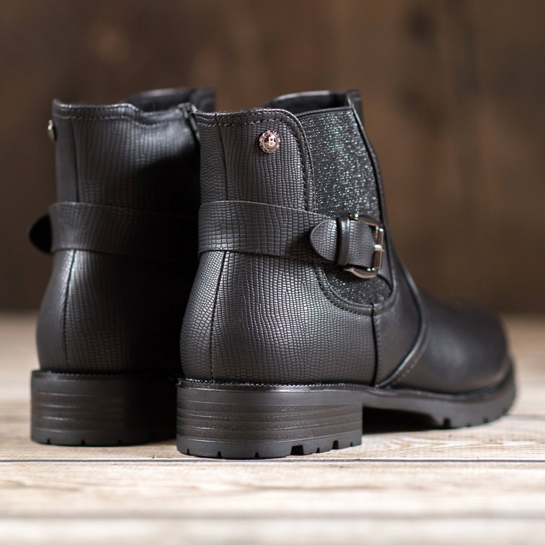 Gogo Munkások Egy Csattal fekete 2