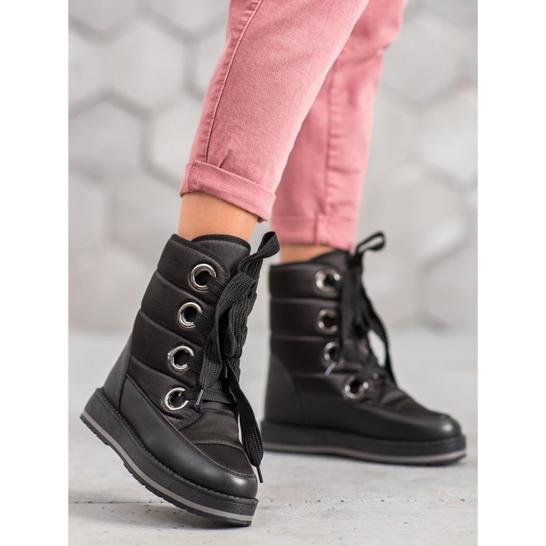 Muto Hócsizma a platformon fekete 1