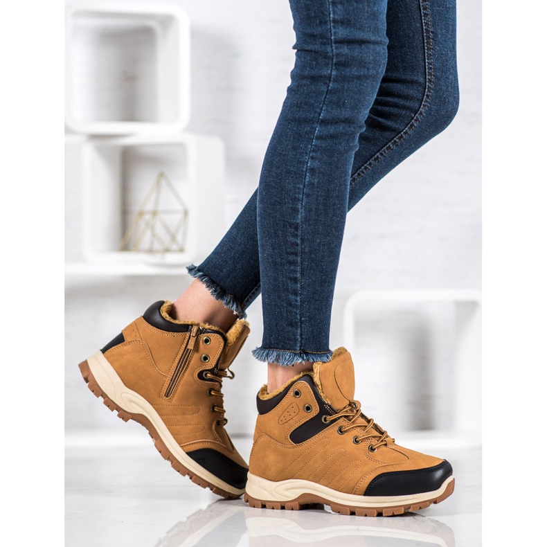 SHELOVET Szigetelt sportcsapdák barna 1