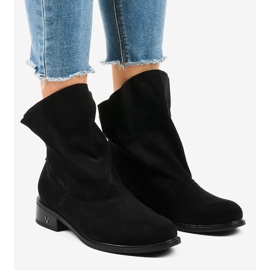 Fekete lapos szigetelésű csizma 6672-6 1