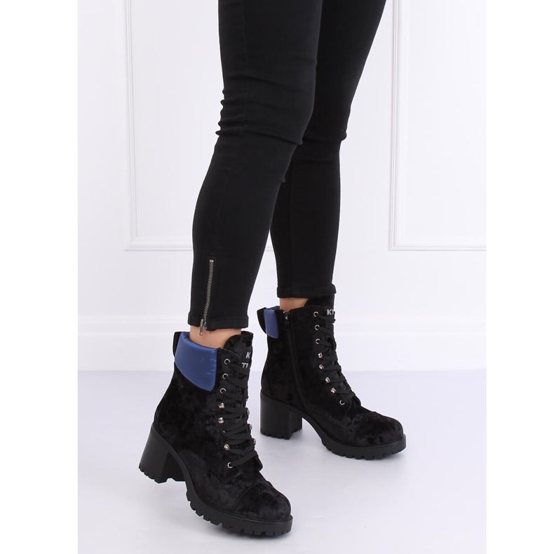 Fekete velúr munkások K1835203 Negro 2