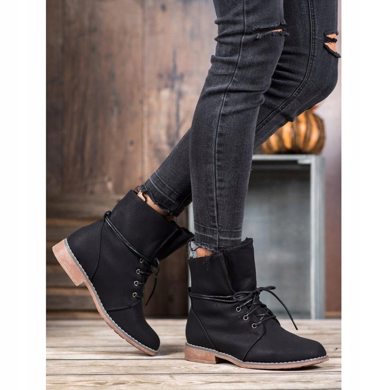 Queentina Stílusos csapdázók fekete 1