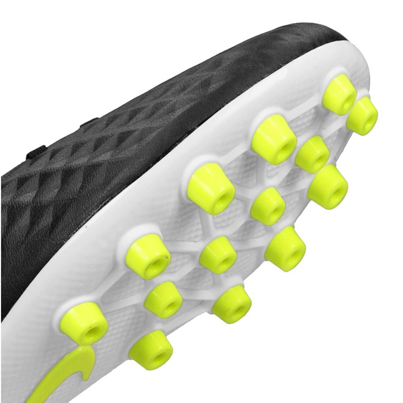 Nike Legend 8 Academy Ag M AT6012-007 cipő szürke fekete 1