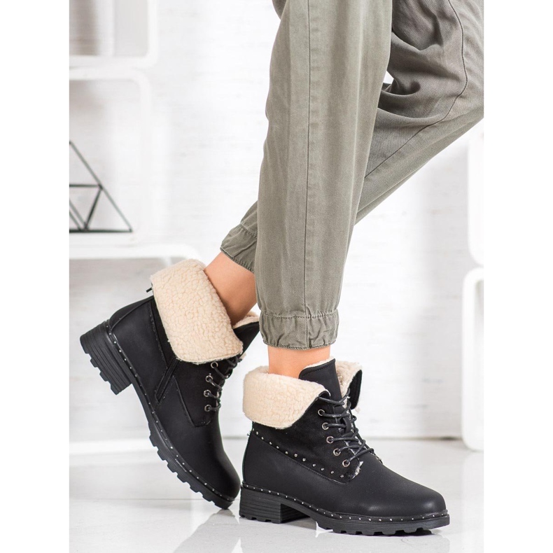 SHELOVET Fekete csizma báránybőrrel 2