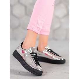 Corina Ezüst cipő a platformon szürke 2