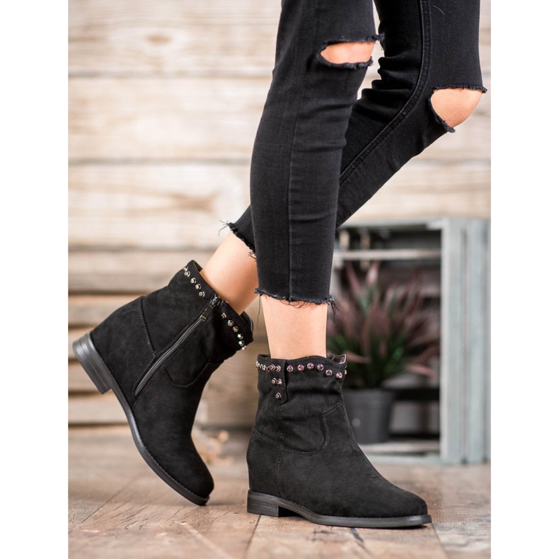 Ideal Shoes Meleg cowboy csizma fúvókákkal fekete 1