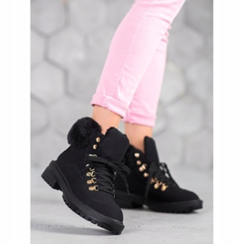 Textil csizma szőrmével VICES fekete 1