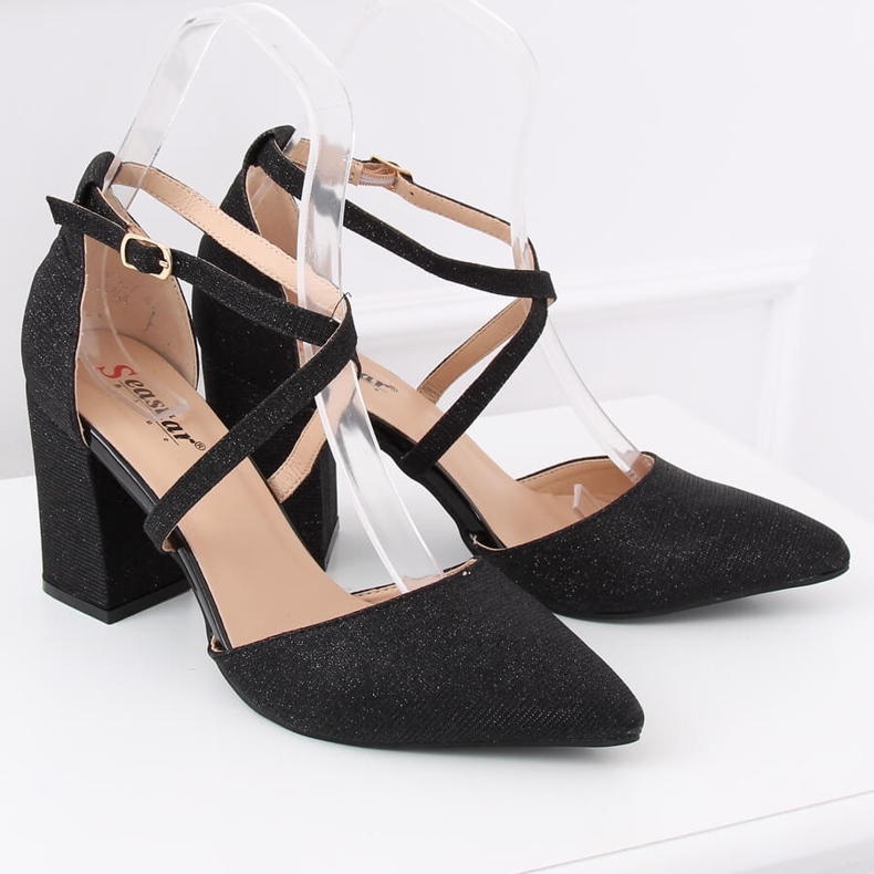 Szivattyúk az NC951 fekete oszlopon 1