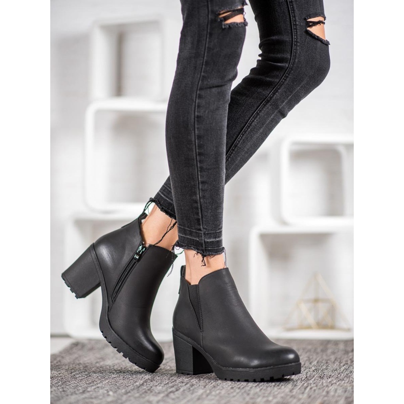 J. Star Magas sarkú csizma fekete 2