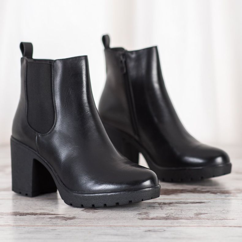 Bella Paris Meleg csizma magas sarkú cipőben fekete 2