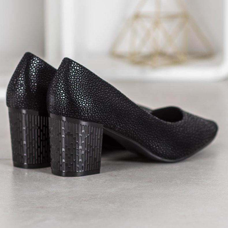 Goodin Divatos szivattyúk fekete 1