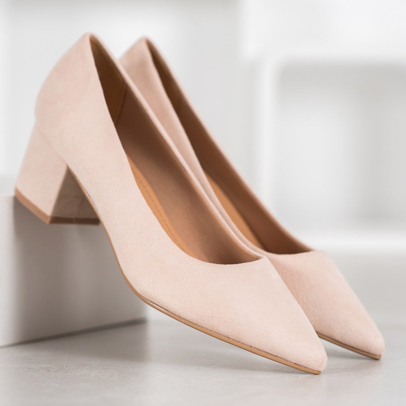 Ideal Shoes Velúr szivattyú magas sarkú cipőben barna 1