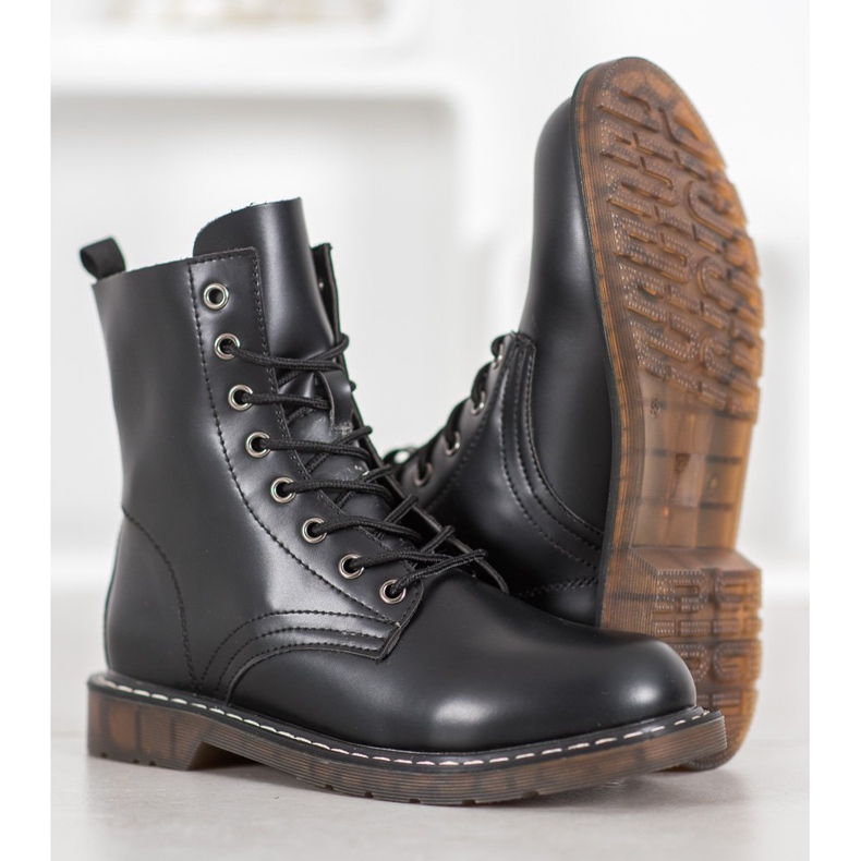 Kylie Stílusos csapdázók öko bőrrel fekete 1