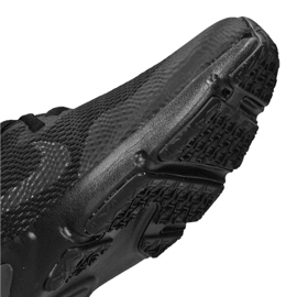 Nike Legend Essential M CD0443-004 cipő fekete 1