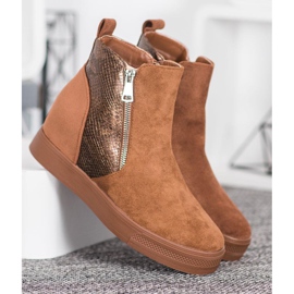 Bestelle Csizma kígyó mintával barna 2