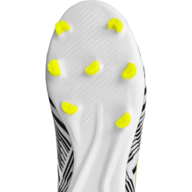 Adidas Nemeziz 17.3 Fg M S80599 futballcipő sokszínű fehér 1