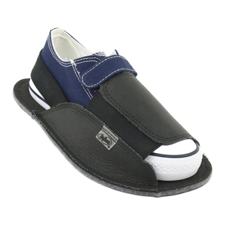 Befado múzeumi babák 210X002 fekete 1