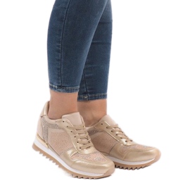 Arany cipők a G-125 éken aranysárga 1