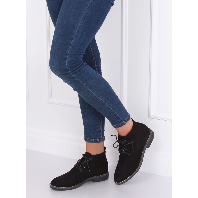 Fekete fűzős csizma 8B977 Fekete 1