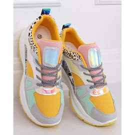 NB317P Sárga színű sportcipő sokszínű 2