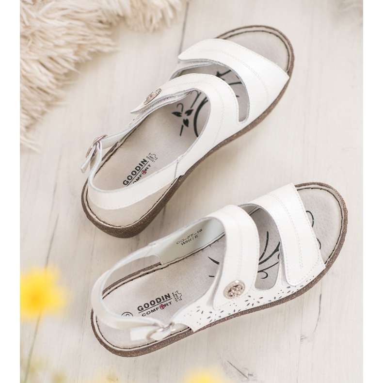 Goodin Bőr ék szandál fehér 2