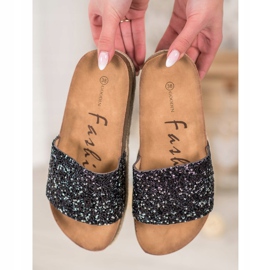 Goodin Divatos női papucs fekete 2