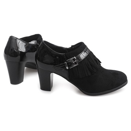 Cipő a sarkán Boho Fringe 6660 fekete 1