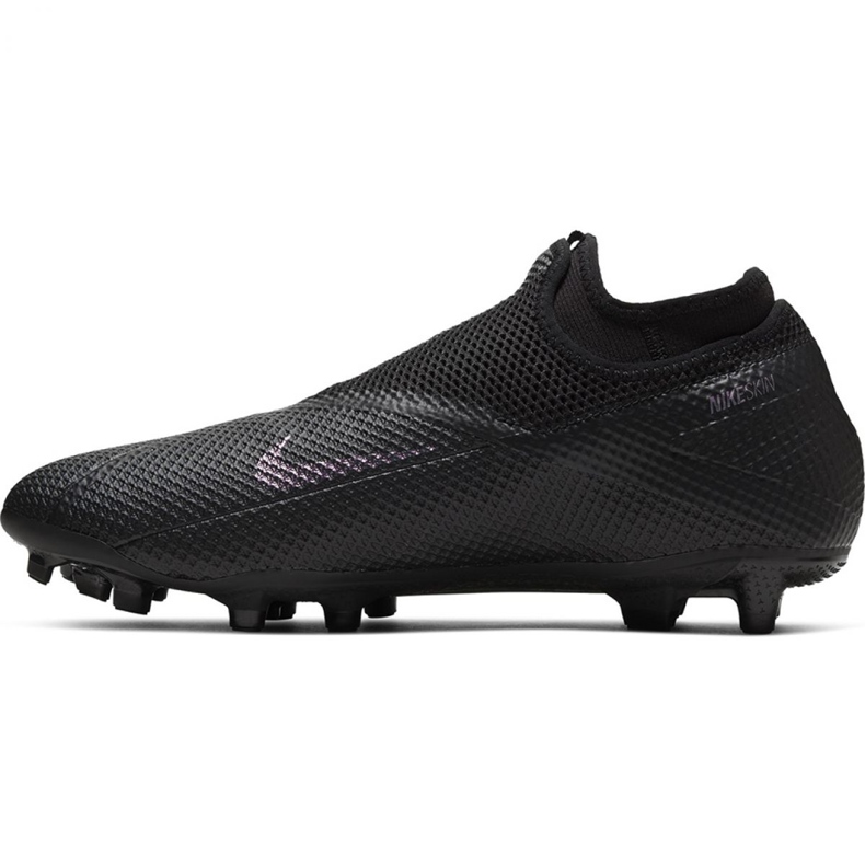 Nike Phantom Vsn 2 Academy Df FG / MG M CD4156-010 futballcipő fekete fekete 2 Nike Phantom Vsn 2 Academy Df FG / MG M CD4156-010 futballcipő fekete fekete 2