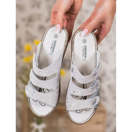 Goodin Ezüst bőr papucs szürke 1