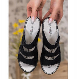 Goodin Fekete bőr papucs 1