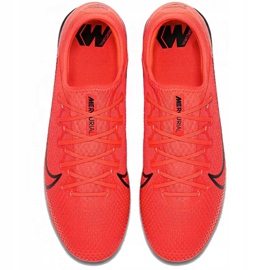 Belső cipő Nike Mercurial Vapor 13 Pro Ic M AT8001-606 piros piros 1 Belső cipő Nike Mercurial Vapor 13 Pro Ic M AT8001-606 piros piros 1