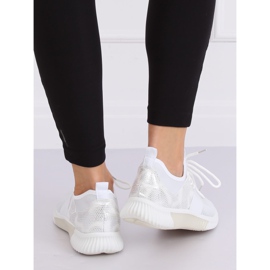 Fehér sportcipő 7925-SP Fehér 2