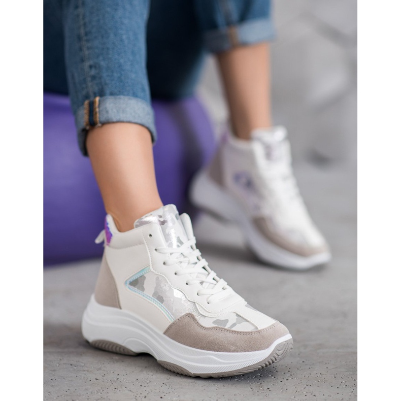 Ideal Shoes Magas csizma a platformon fehér barna sokszínű 2