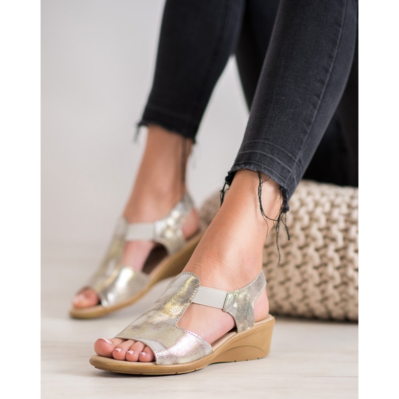 Evento Arany bőr szandál aranysárga 1