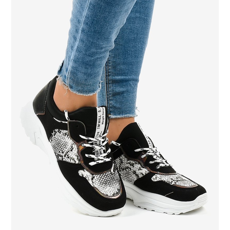 Fekete YL-8 kígyó stílusú cipők 2