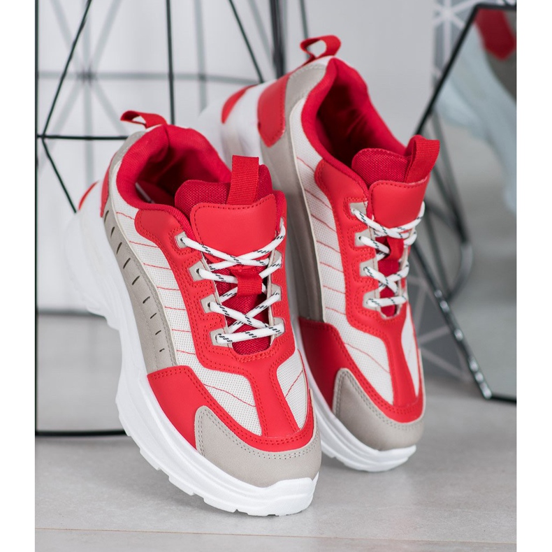 SHELOVET Divatos cipő a platformon piros sokszínű 2