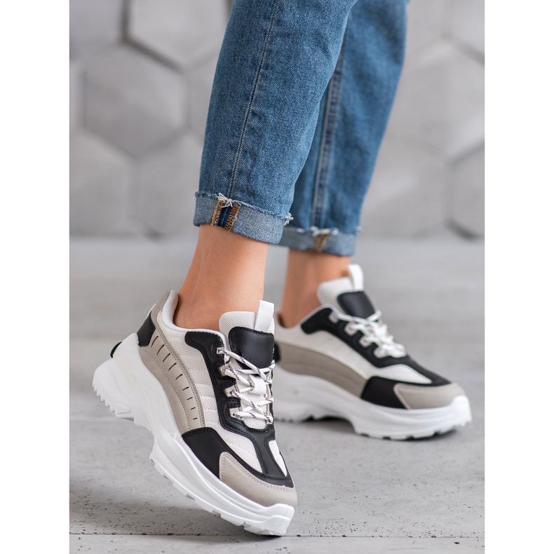 SHELOVET Divatos cipő a platformon sokszínű 1