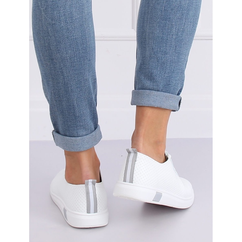 Fehér és szürke fűzős cipők BB77 Szürke 2