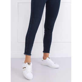 Fehér női cipők K-388 WHITE / LEOPARD 2 Fehér női cipők K-388 WHITE / LEOPARD 2