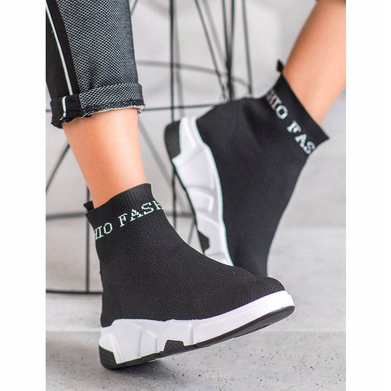 SHELOVET Divat Slip-On Cipők fekete 2