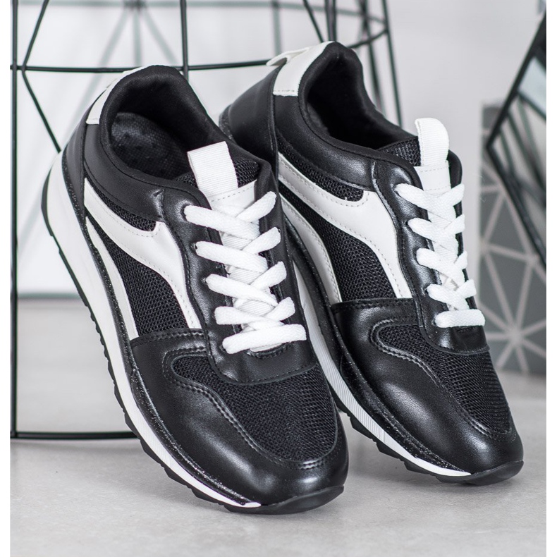 SHELOVET Fűzött fekete cipő fehér 1