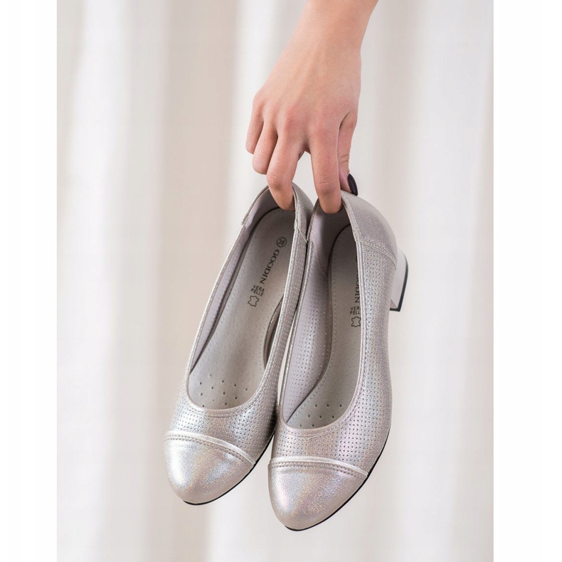 Goodin Áttört szivattyúk egy oszlopon sokszínű 1