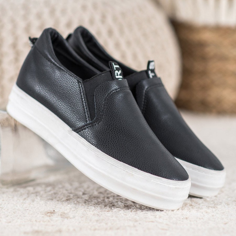 Bona Fekete Slip On Cipő 1