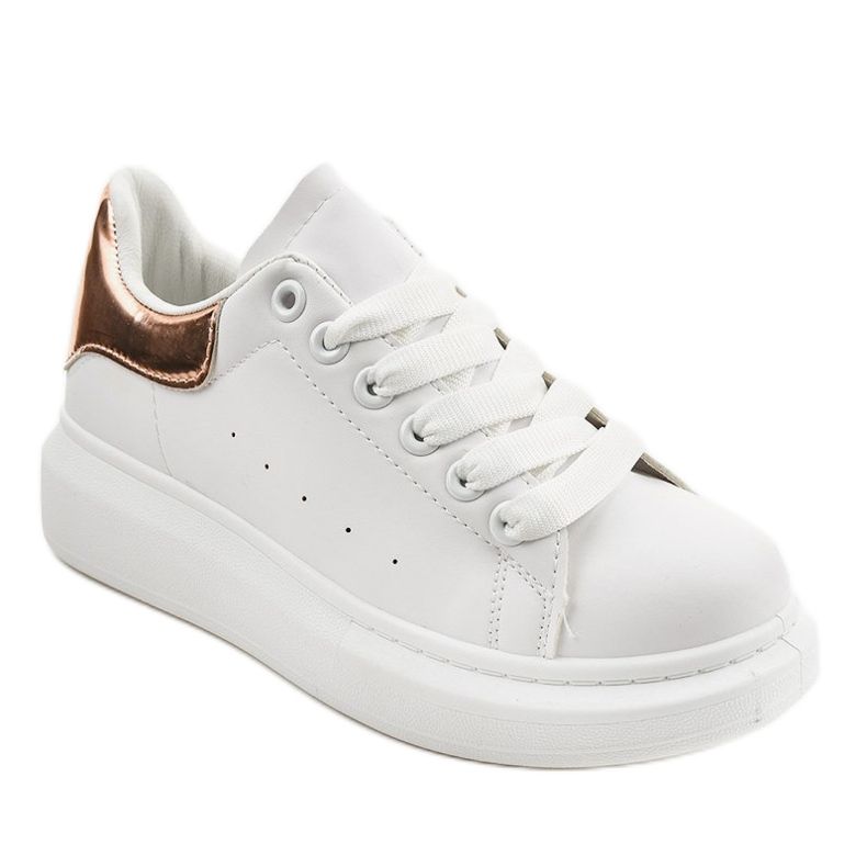 Fehér cipők vastag talpon 650-3 1