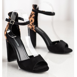 Goodin Szivattyúk pöttyös barna fekete 2